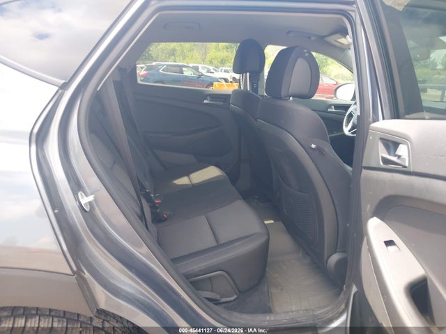 Auction sale of the 2017 Hyundai Tucson Sport, vin: KM8J3CA28HU293806, lot number: 45441127