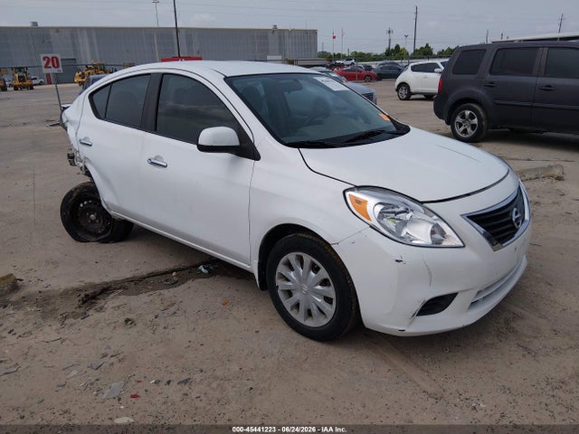 45441223 :رقم المزاد ، 3N1CN7AP5CL857041 vin ، 2012 Nissan Versa 1.6 Sv مزاد بيع