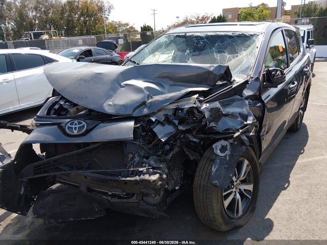 Toyota Rav4 Xle 2018 JTMWFREV5JD129590 Image 6