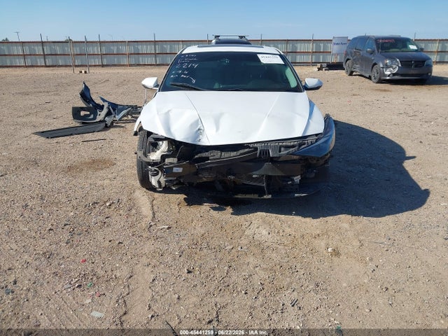 2021 Hyundai Elantra Limited მანქანა იყიდება აუქციონზე, vin: 5NPLP4AGXMH002214, აუქციონის ნომერი: 45441259