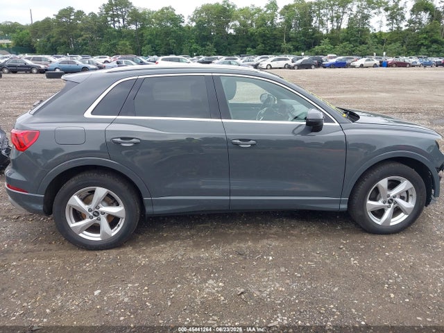 Продаж на аукціоні авто 2021 Audi Q3 Premium 40 Tfsi Quattro Tiptronic, vin: WA1AUCF32M1109825, номер лоту: 45441264
