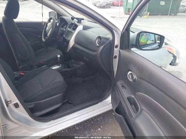 3N1CN7AP0KL828691 Nissan Versa 1.6 Sv
