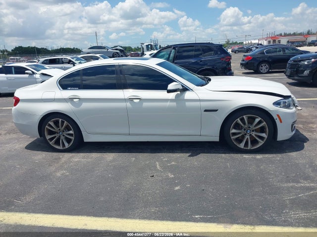 45441277 :رقم المزاد ، WBA5B1C5XFD922061 vin ، 2015 Bmw 535i مزاد بيع