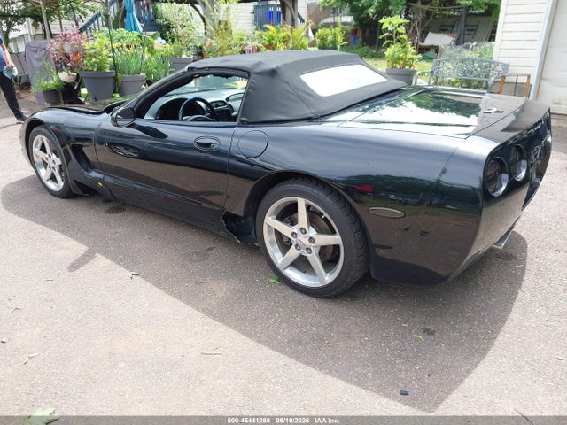 45441288 :رقم المزاد ، 1G1YY32G9Y5112553 vin ، 2000 Chevrolet Corvette مزاد بيع