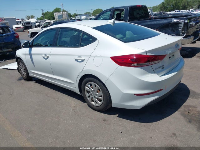 Hyundai ELANTRA SE 2017 5NPD74LF7HH080867 Image 3