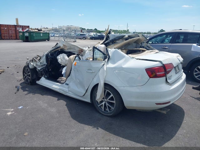 45441327 :رقم المزاد ، 3VWDB7AJ9HM301660 vin ، 2017 Volkswagen Jetta 1.4t Se مزاد بيع