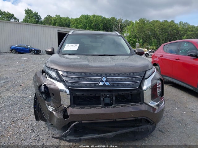 2024 Mitsubishi Outlander Sel 2.5 S-awc მანქანა იყიდება აუქციონზე, vin: JA4J4WA82RZ026411, აუქციონის ნომერი: 45441329