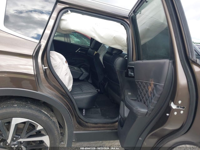 2024 Mitsubishi Outlander Sel 2.5 S-awc მანქანა იყიდება აუქციონზე, vin: JA4J4WA82RZ026411, აუქციონის ნომერი: 45441329