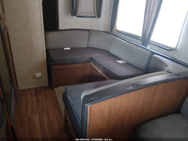 Продаж на аукціоні авто 2014 Forest River Salem, vin: 4X4FSMJ20EA310950, номер лоту: 45441343