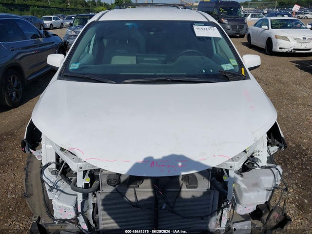 Продажа на аукционе авто 2025 Toyota Sienna Le, vin: 5TDKSKFC6SS220467, номер лота: 45441375