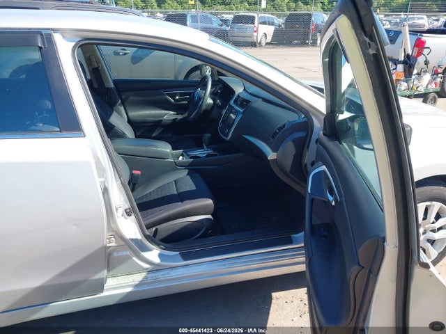 2017 Nissan Altima 2.5 S მანქანა იყიდება აუქციონზე, vin: 1N4AL3AP8HC274961, აუქციონის ნომერი: 45441423