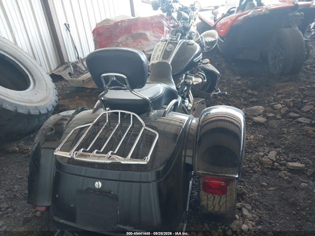 Harley-Davidson Flrt Free Wheeler 2015 1HD1MCM14FB850643 Image 6