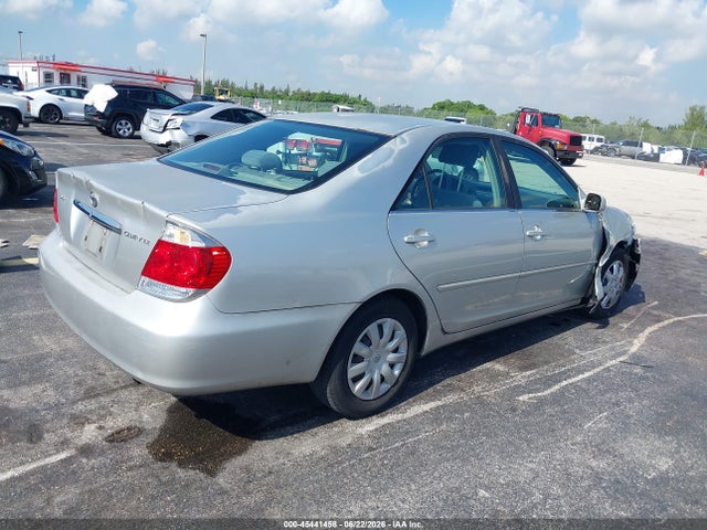 Aukcja sprzedaży 2005 Toyota Camry Le, vin: 4T1BE32K75U590283, numer aukcji: 45441458