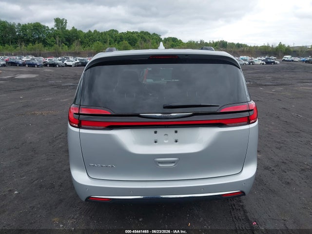 Продаж на аукціоні авто 2022 Chrysler Pacifica Touring L, vin: 2C4RC1BG1NR160738, номер лоту: 45441465