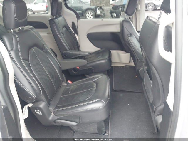 Продаж на аукціоні авто 2022 Chrysler Pacifica Touring L, vin: 2C4RC1BG1NR160738, номер лоту: 45441465
