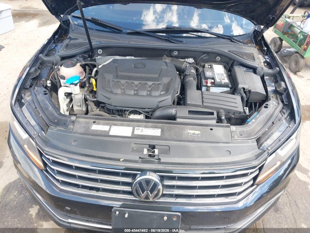 Aukcja sprzedaży 2019 Volkswagen Passat 2.0t Wolfsburg Edition, vin: 1VWLA7A38KC010110, numer aukcji: 45441482