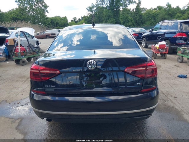 Aukcja sprzedaży 2019 Volkswagen Passat 2.0t Wolfsburg Edition, vin: 1VWLA7A38KC010110, numer aukcji: 45441482
