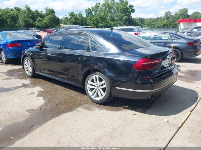 Aukcja sprzedaży 2019 Volkswagen Passat 2.0t Wolfsburg Edition, vin: 1VWLA7A38KC010110, numer aukcji: 45441482