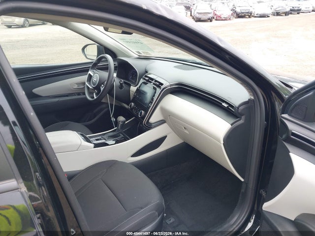 45441497 :رقم المزاد ، 5NMJBCAE2PH278239 vin ، 2023 Hyundai Tucson Sel مزاد بيع