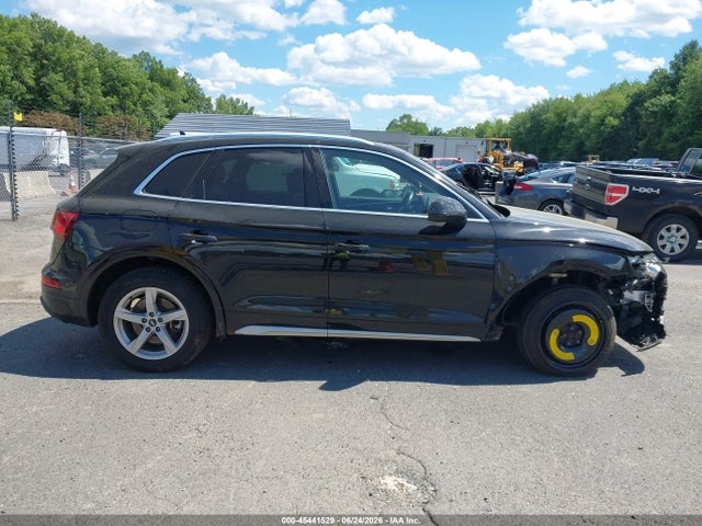 2021 Audi Q5 Premium 45 Tfsi Quattro S Tronic მანქანა იყიდება აუქციონზე, vin: WA1AAAFY9M2078169, აუქციონის ნომერი: 45441529