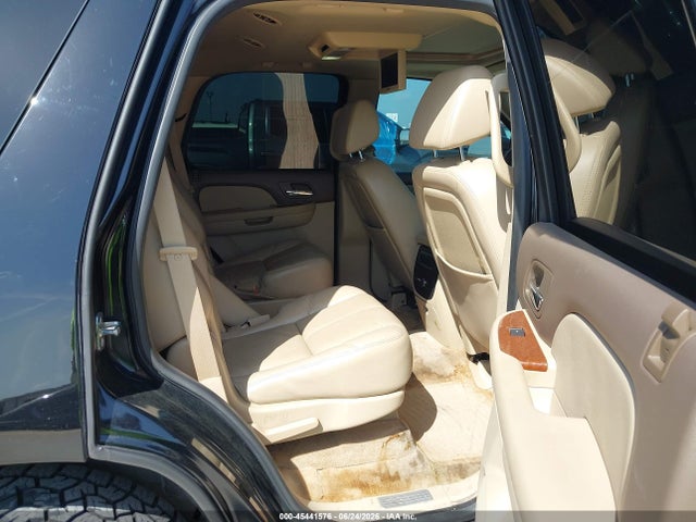 45441576 :رقم المزاد ، 1GKFC13007J405108 vin ، 2007 Gmc Yukon Slt مزاد بيع
