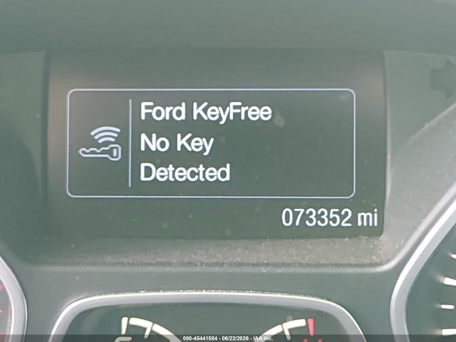 45441584 :رقم المزاد ، 1FMCU0JX5GUC34419 vin ، 2016 Ford Escape Titanium مزاد بيع