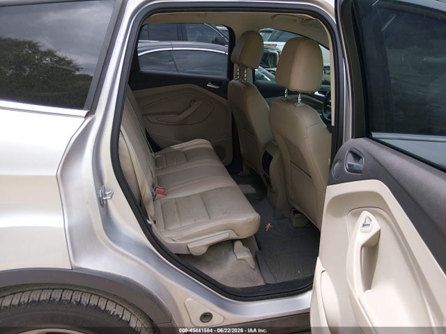 45441584 :رقم المزاد ، 1FMCU0JX5GUC34419 vin ، 2016 Ford Escape Titanium مزاد بيع