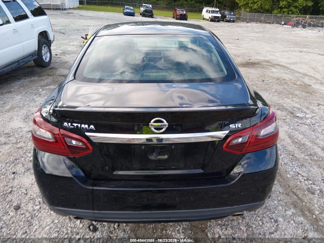 1N4AL3AP5JC109066 Nissan Altima 2.5 Sr