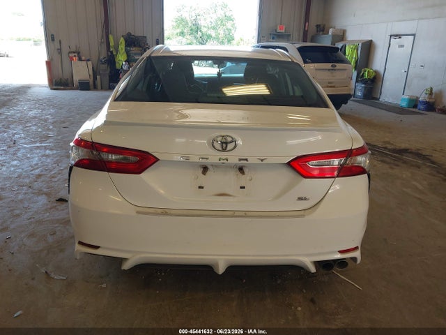 45441632 :رقم المزاد ، 4T1G11AK3LU975361 vin ، 2020 Toyota Camry Se مزاد بيع