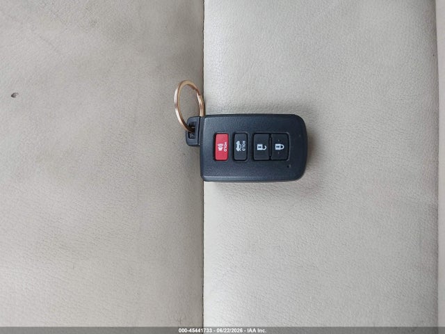45441733 :رقم المزاد ، 4T4BF1FK7ER337594 vin ، 2014 Toyota Camry Xle مزاد بيع