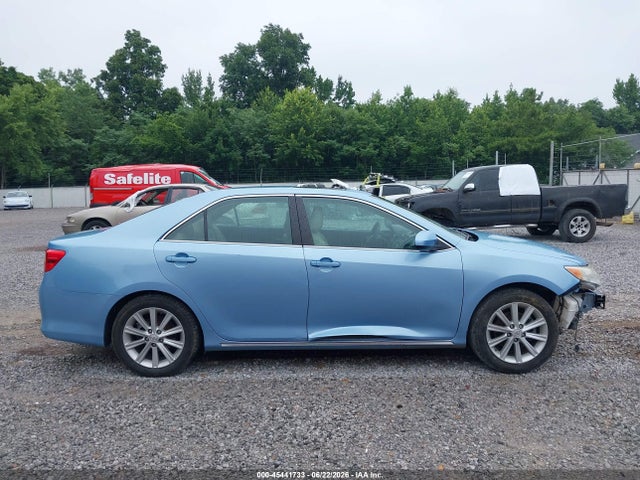 45441733 :رقم المزاد ، 4T4BF1FK7ER337594 vin ، 2014 Toyota Camry Xle مزاد بيع