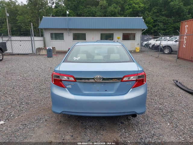 45441733 :رقم المزاد ، 4T4BF1FK7ER337594 vin ، 2014 Toyota Camry Xle مزاد بيع