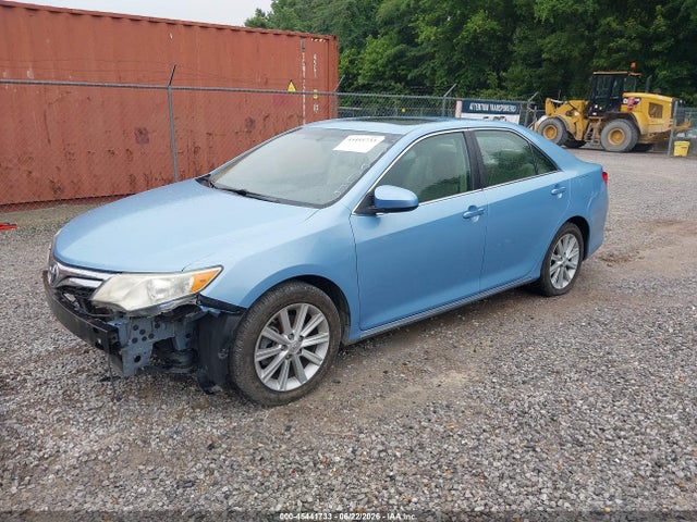 45441733 :رقم المزاد ، 4T4BF1FK7ER337594 vin ، 2014 Toyota Camry Xle مزاد بيع
