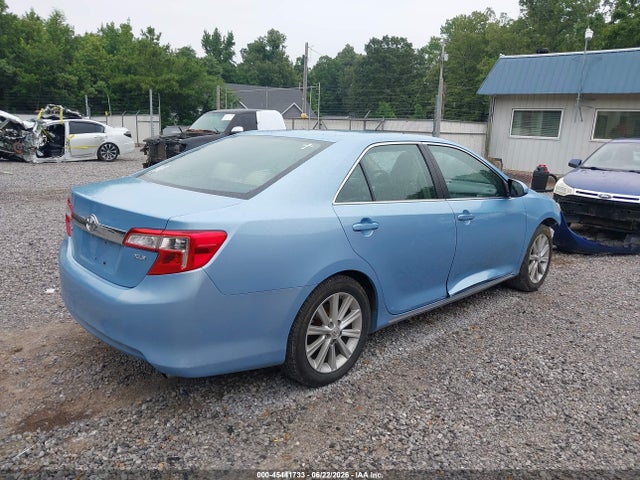 45441733 :رقم المزاد ، 4T4BF1FK7ER337594 vin ، 2014 Toyota Camry Xle مزاد بيع