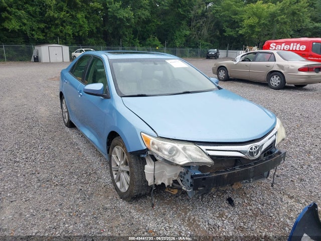 45441733 :رقم المزاد ، 4T4BF1FK7ER337594 vin ، 2014 Toyota Camry Xle مزاد بيع