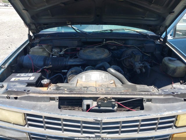 45441735 :رقم المزاد ، 1GCDC14K7LZ239961 vin ، 1990 Chevrolet Gmt-400 C1500 مزاد بيع