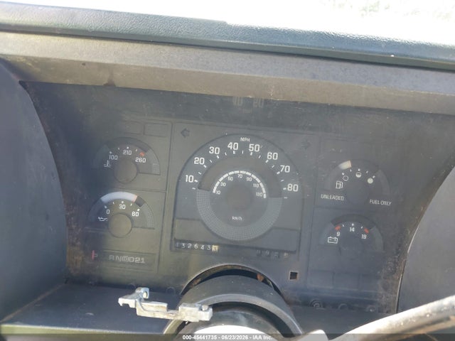 45441735 :رقم المزاد ، 1GCDC14K7LZ239961 vin ، 1990 Chevrolet Gmt-400 C1500 مزاد بيع
