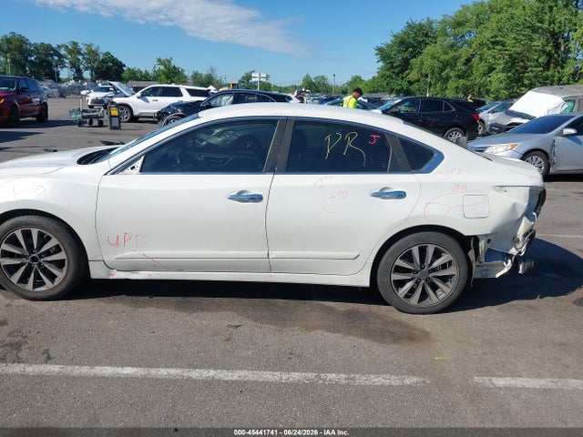 2016 Nissan Altima 2.5 Sv მანქანა იყიდება აუქციონზე, vin: 1N4AL3AP8GC198737, აუქციონის ნომერი: 45441741