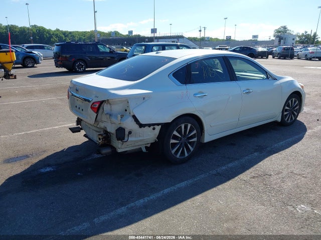 2016 Nissan Altima 2.5 Sv მანქანა იყიდება აუქციონზე, vin: 1N4AL3AP8GC198737, აუქციონის ნომერი: 45441741