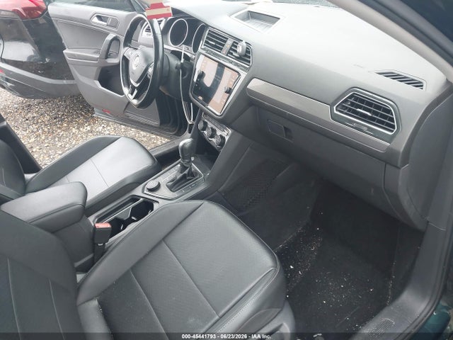 Aukcja sprzedaży 2019 Volkswagen Tiguan 2.0t Se/2.0t Sel/2.0t Sel R-line/2.0t Sel R-line Black, vin: 3VV2B7AX6KM004045, numer aukcji: 45441793