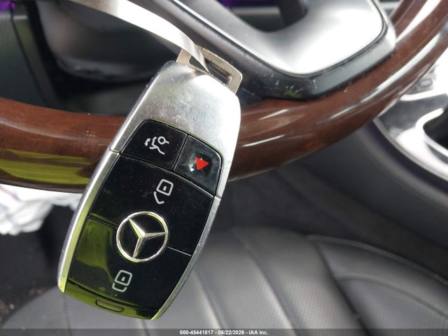 45441817 :رقم المزاد ، WDDZF4KB7HA255011 vin ، 2017 Mercedes-benz E 300 4matic مزاد بيع