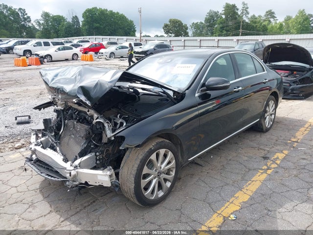 45441817 :رقم المزاد ، WDDZF4KB7HA255011 vin ، 2017 Mercedes-benz E 300 4matic مزاد بيع