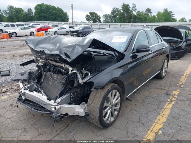 45441817 :رقم المزاد ، WDDZF4KB7HA255011 vin ، 2017 Mercedes-benz E 300 4matic مزاد بيع