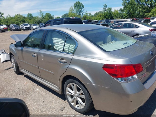 45441820 :رقم المزاد ، 4S3BMBA6XE3028809 vin ، 2014 Subaru Legacy 2.5i مزاد بيع