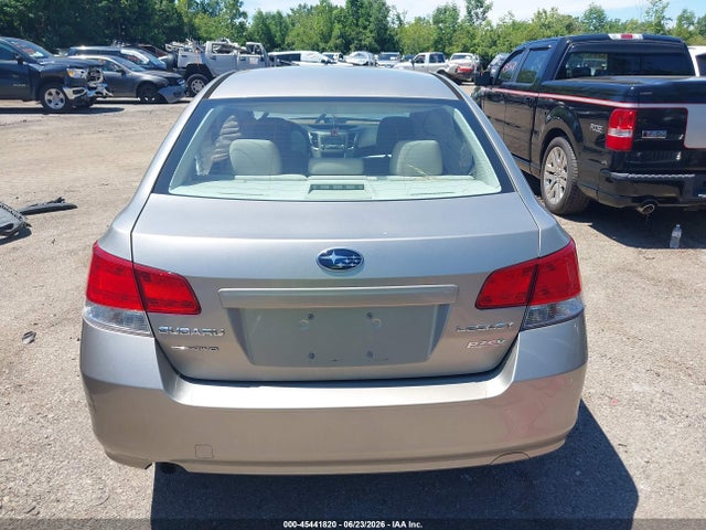 45441820 :رقم المزاد ، 4S3BMBA6XE3028809 vin ، 2014 Subaru Legacy 2.5i مزاد بيع
