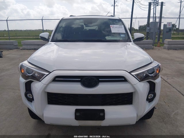 Toyota 4runner Sr5 Premium 2022 JTEFU5JR1N5256940 Image 12