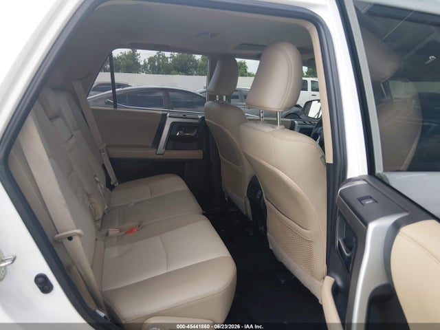 Toyota 4runner Sr5 Premium 2022 JTEFU5JR1N5256940 Image 8