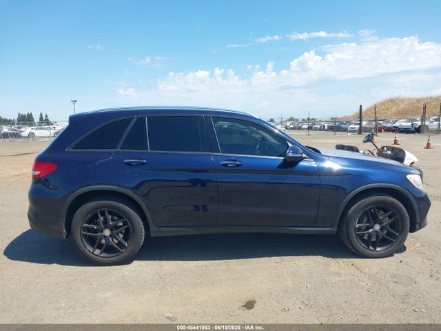 WDC0G4KB5GF065218 Mercedes-Benz Glc 300 4matic