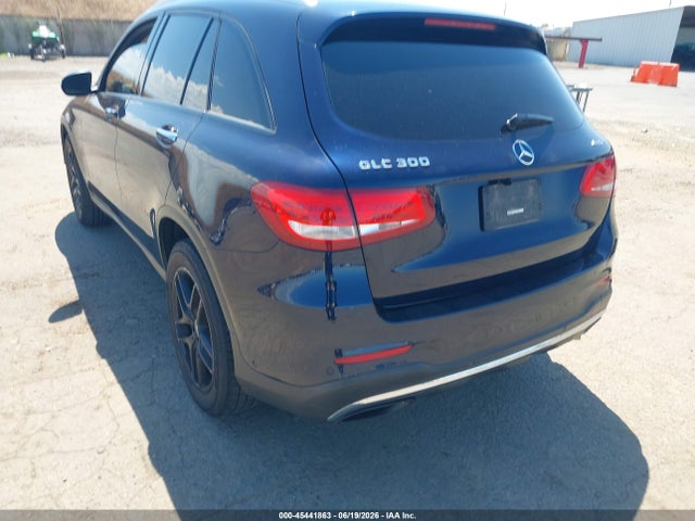 WDC0G4KB5GF065218 Mercedes-Benz Glc 300 4matic