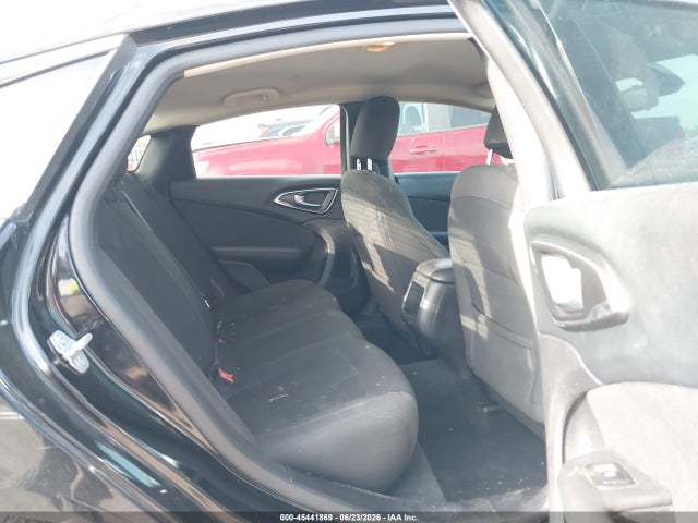 2016 Chrysler 200 Limited მანქანა იყიდება აუქციონზე, vin: 1C3CCCAB1GN175980, აუქციონის ნომერი: 45441869